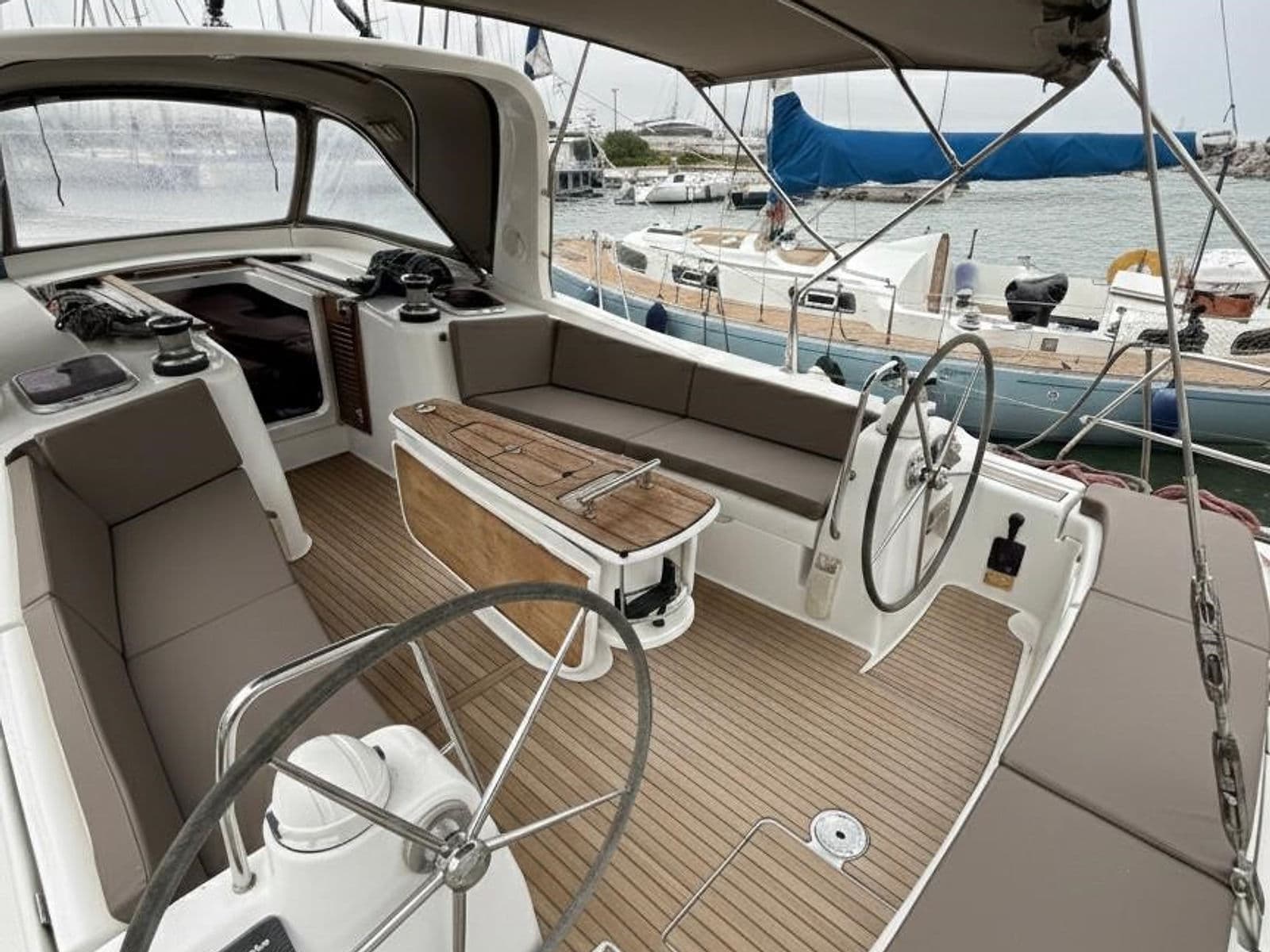 Beneteau Oceanis 50 Family