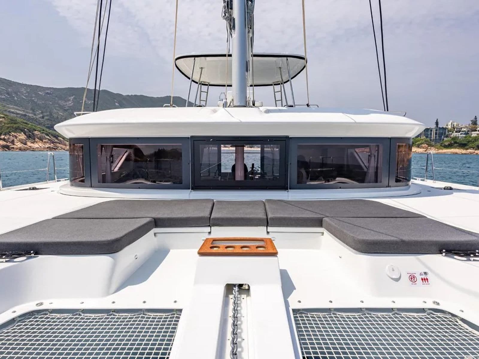 Lagoon 51
