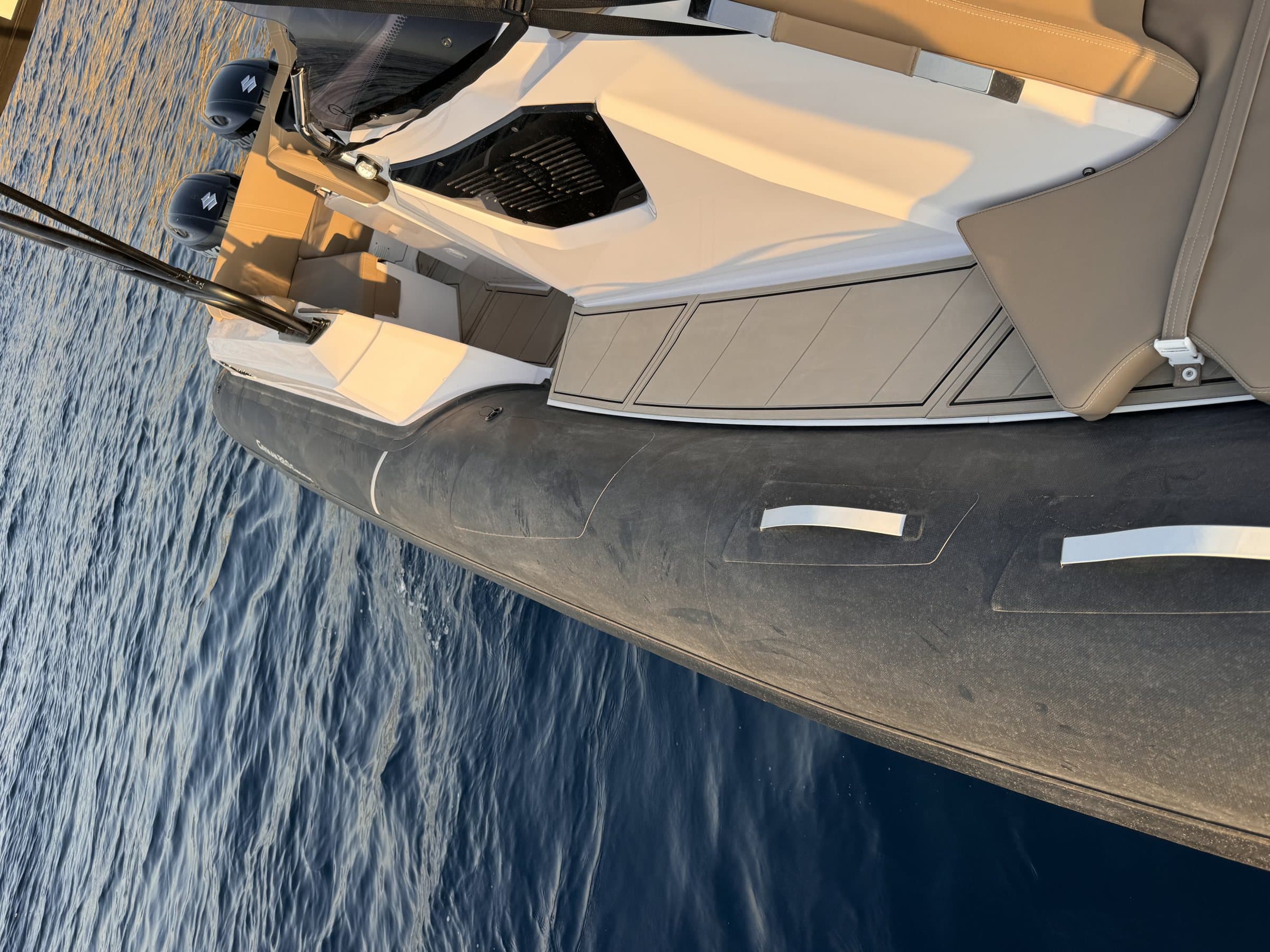 Ranieri Cayman 28.0