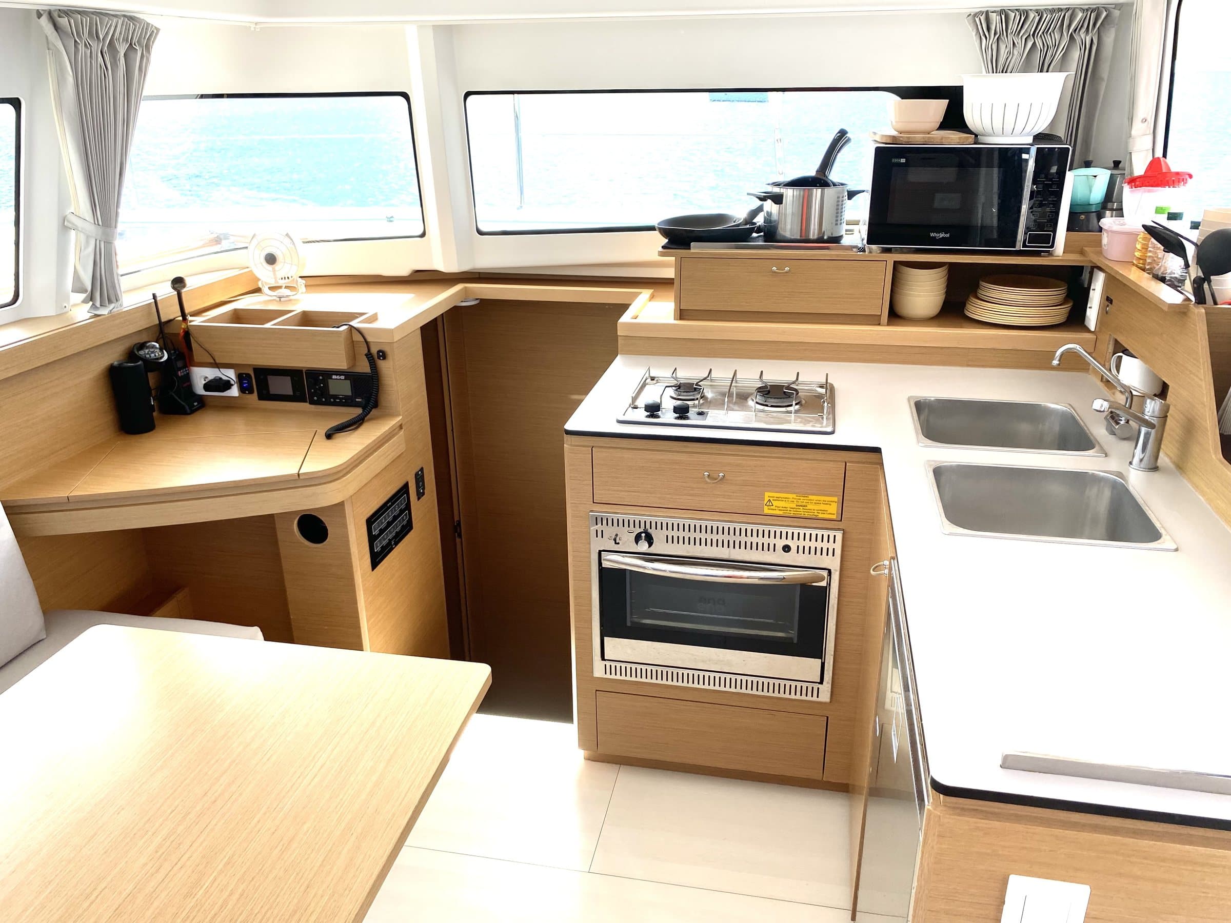 OLOKUM Denia CREWED