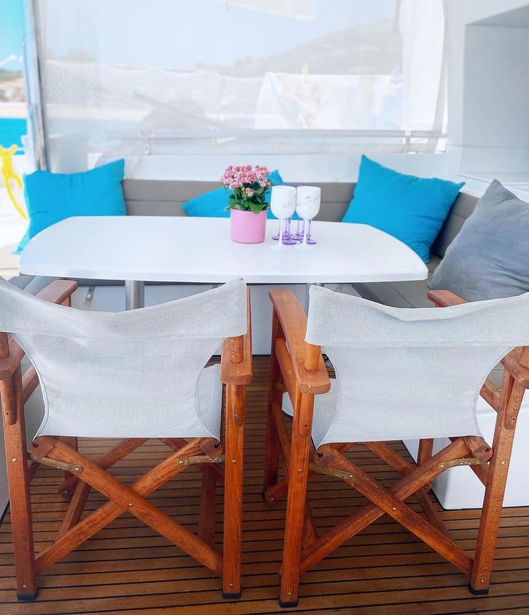 AEROPI |⛵ VIP, Skippered Only, Watermaker, Generator, AC, BBQ