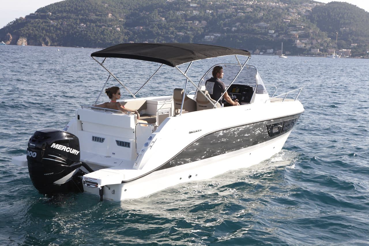 Quicksilver 805