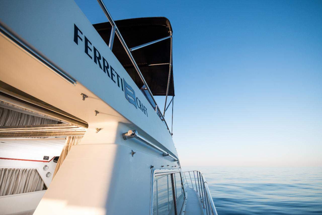 Ferretti 47
