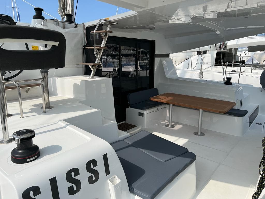 LAGOON 42