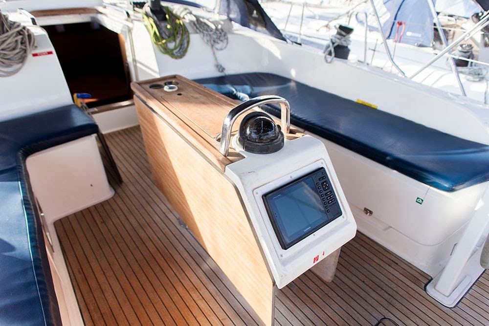 S/Y Navarino