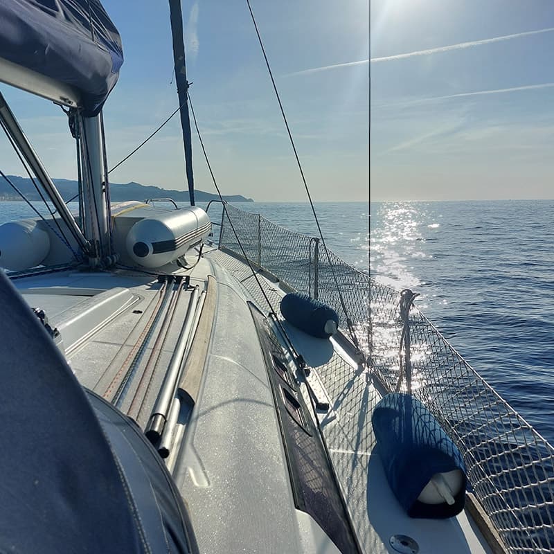 Oceanis 37