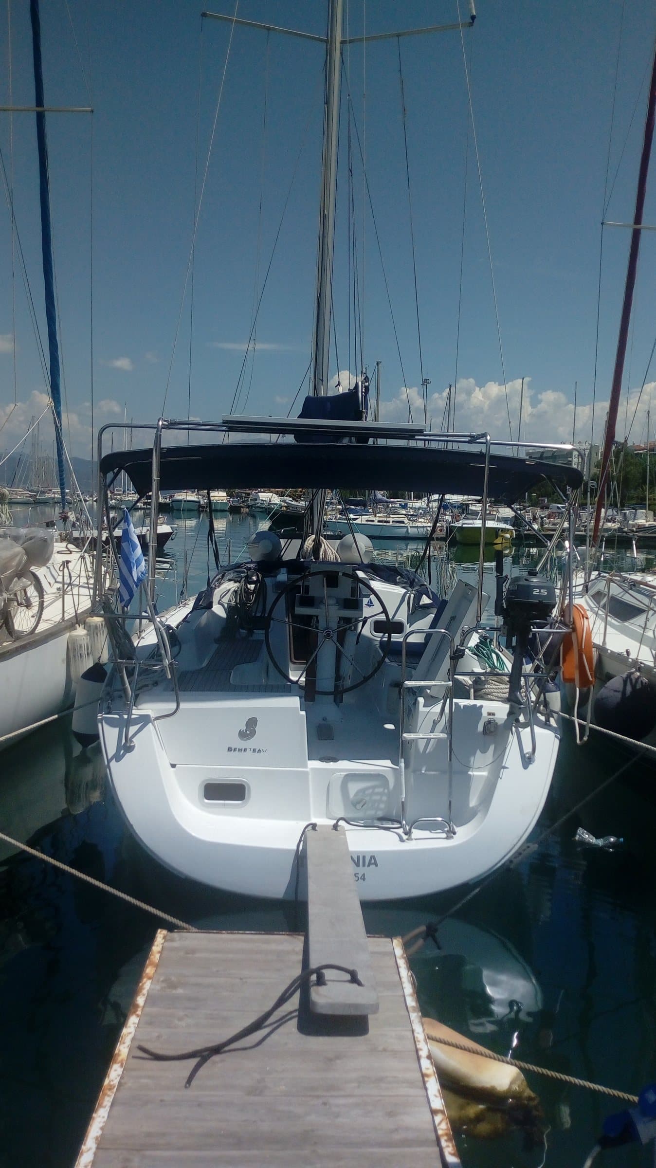 TRIZONIA