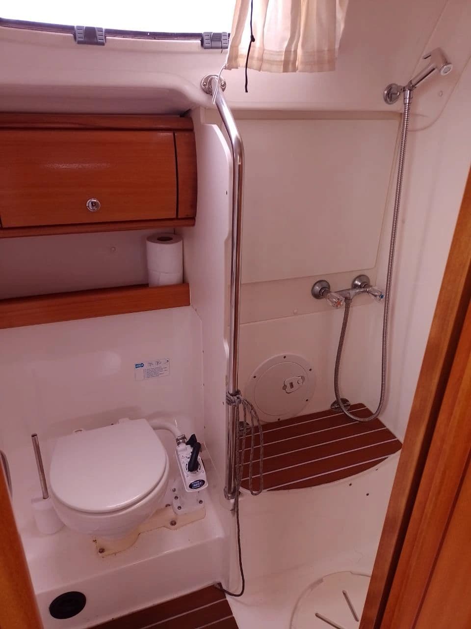 Yate 40 photo 2