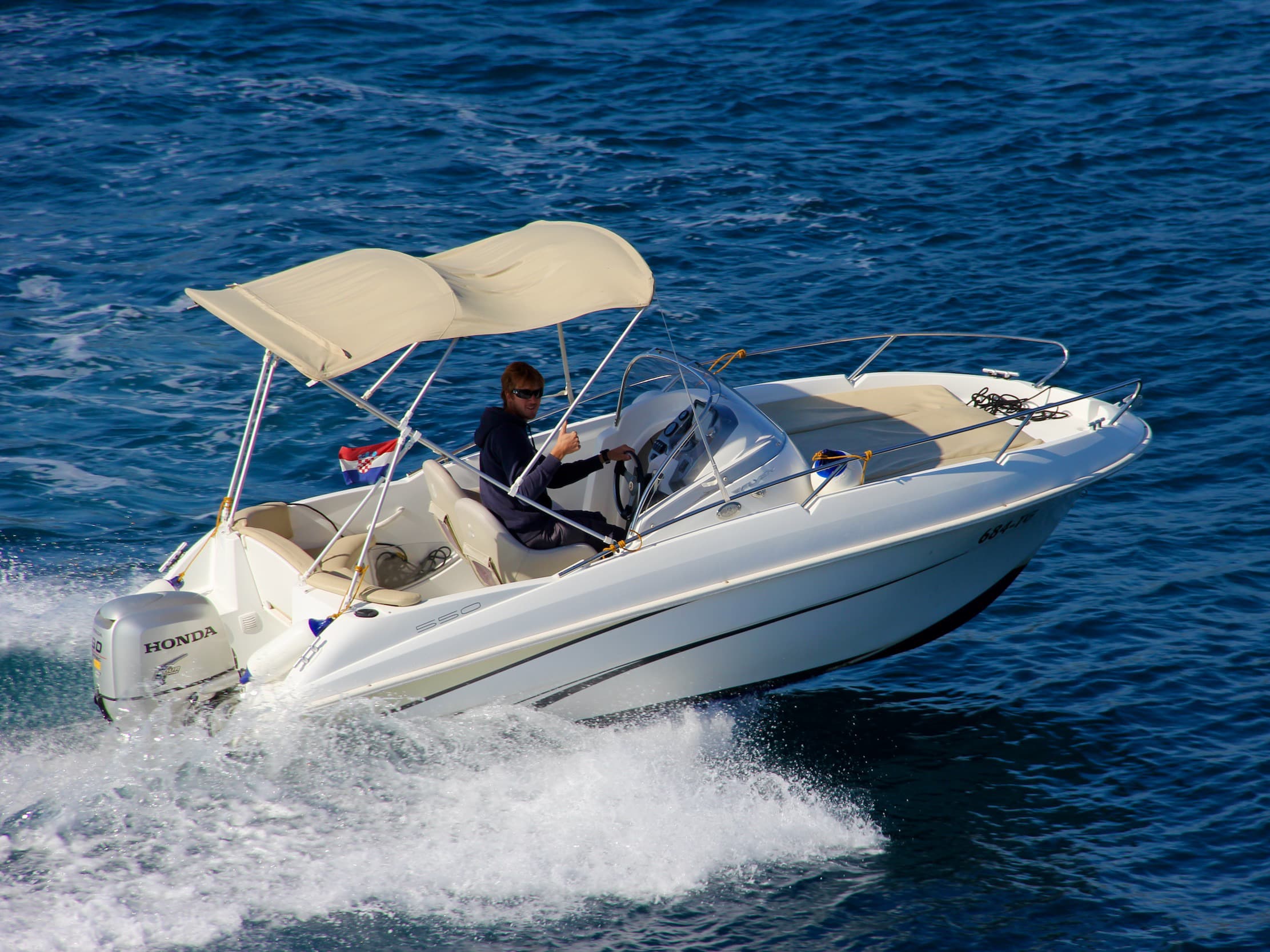 Beneteau Flyer 550 SUNdeck