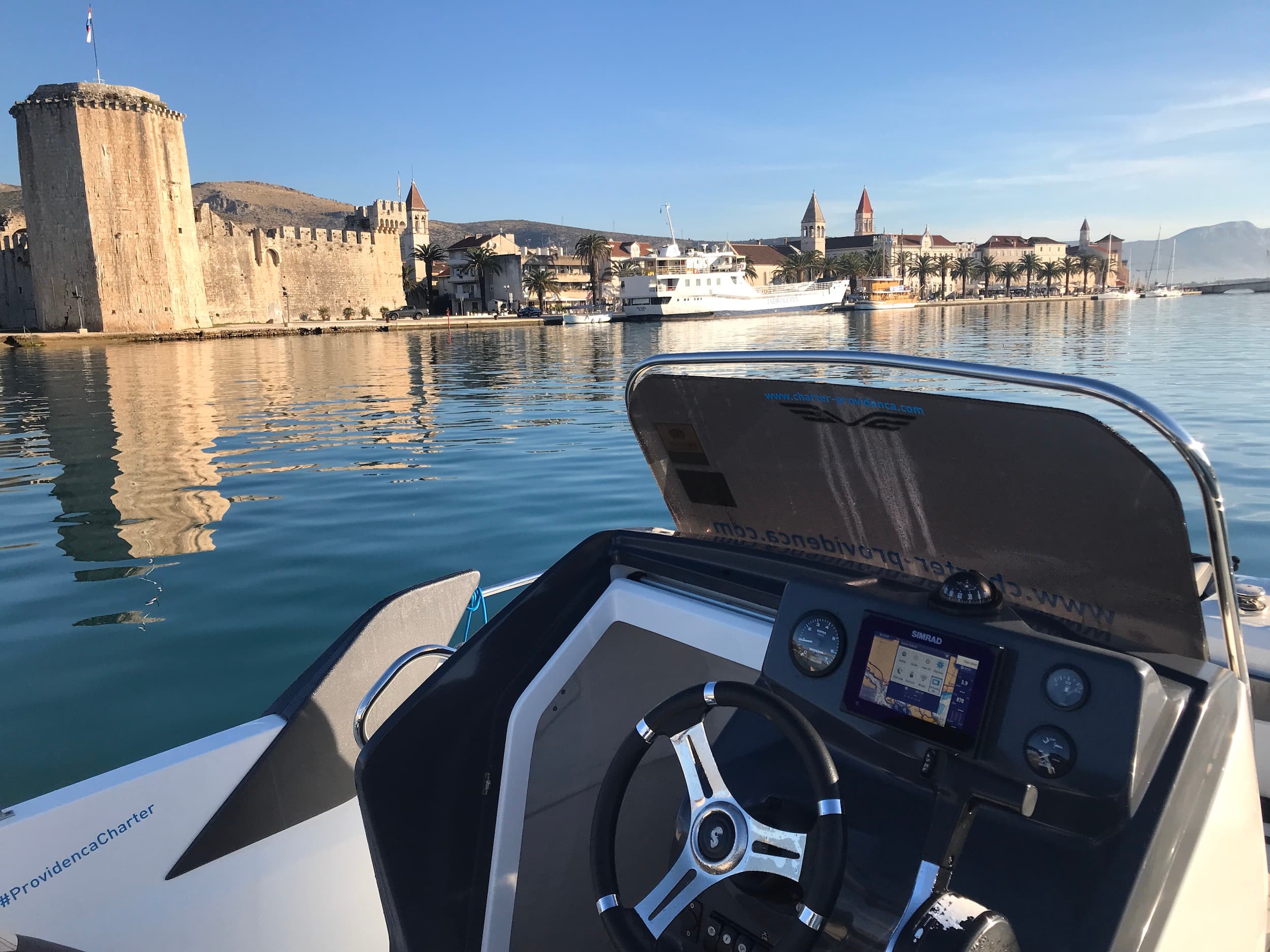 Beneteau Flyer 6 Space Deck