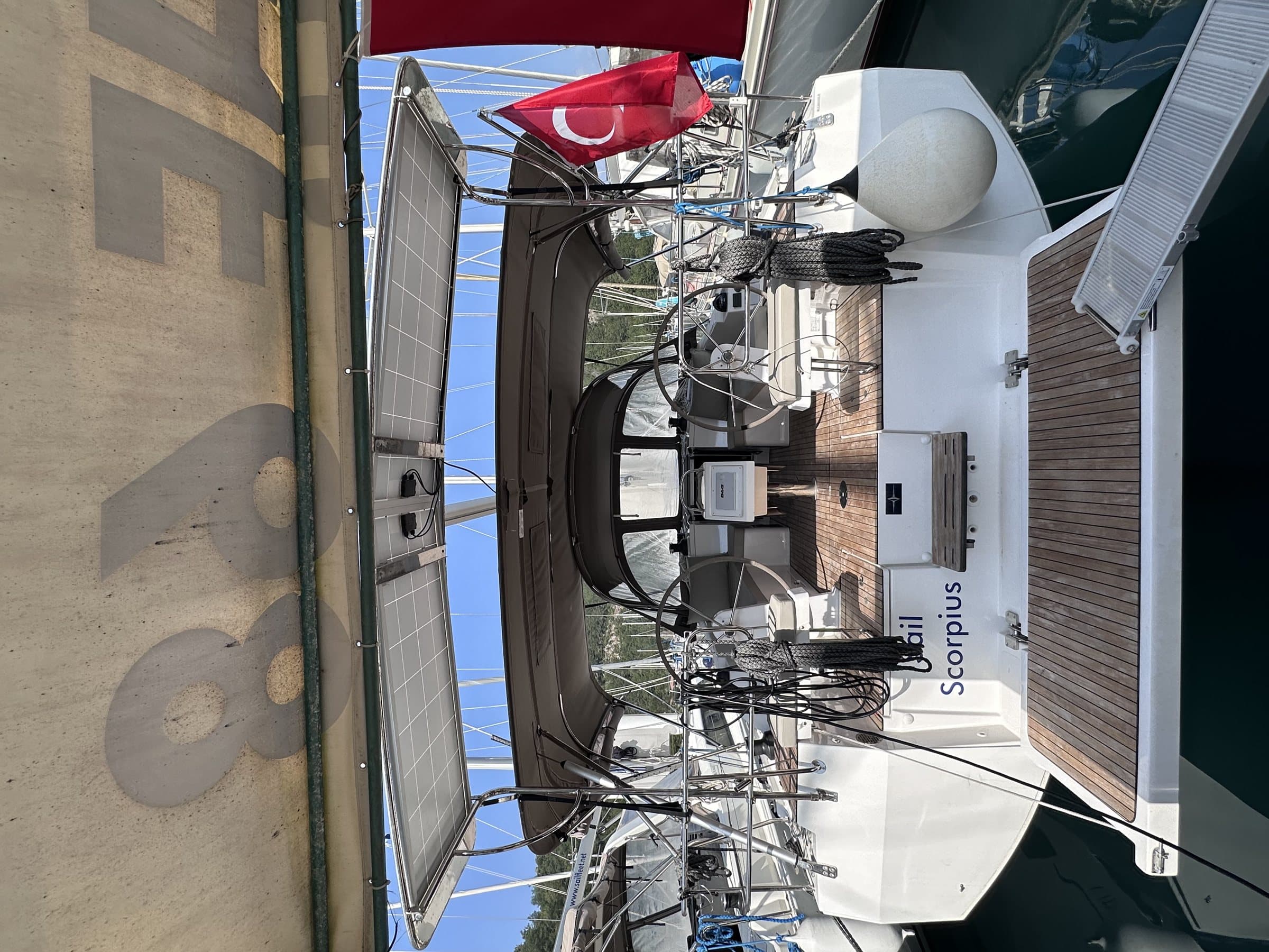 Sail Scorpius