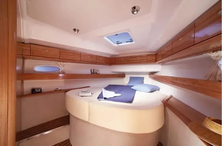 Ocean Caresser
