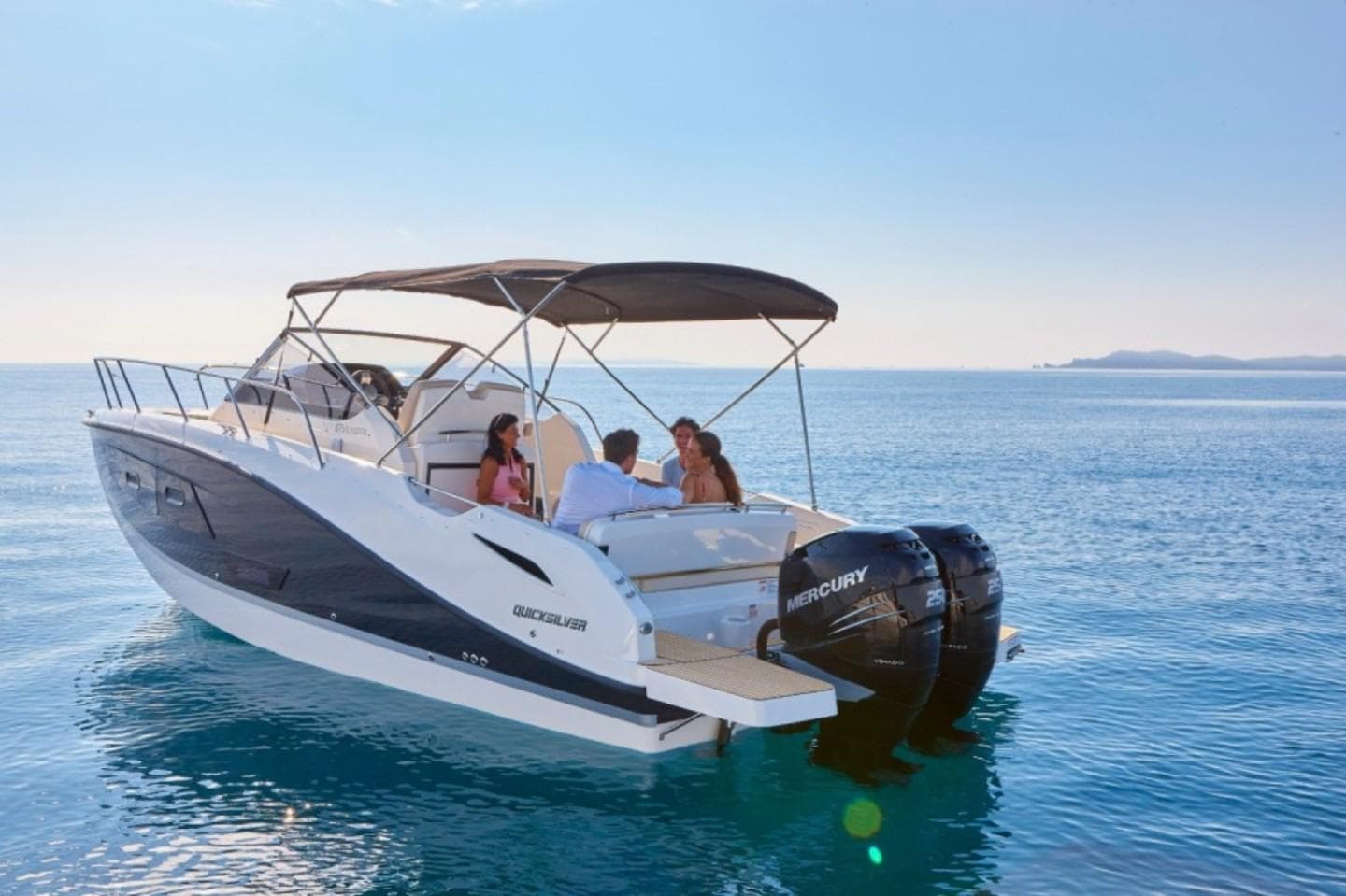 Activ 875 Sundeck (Quicksilver Activ 875 Sundeck)