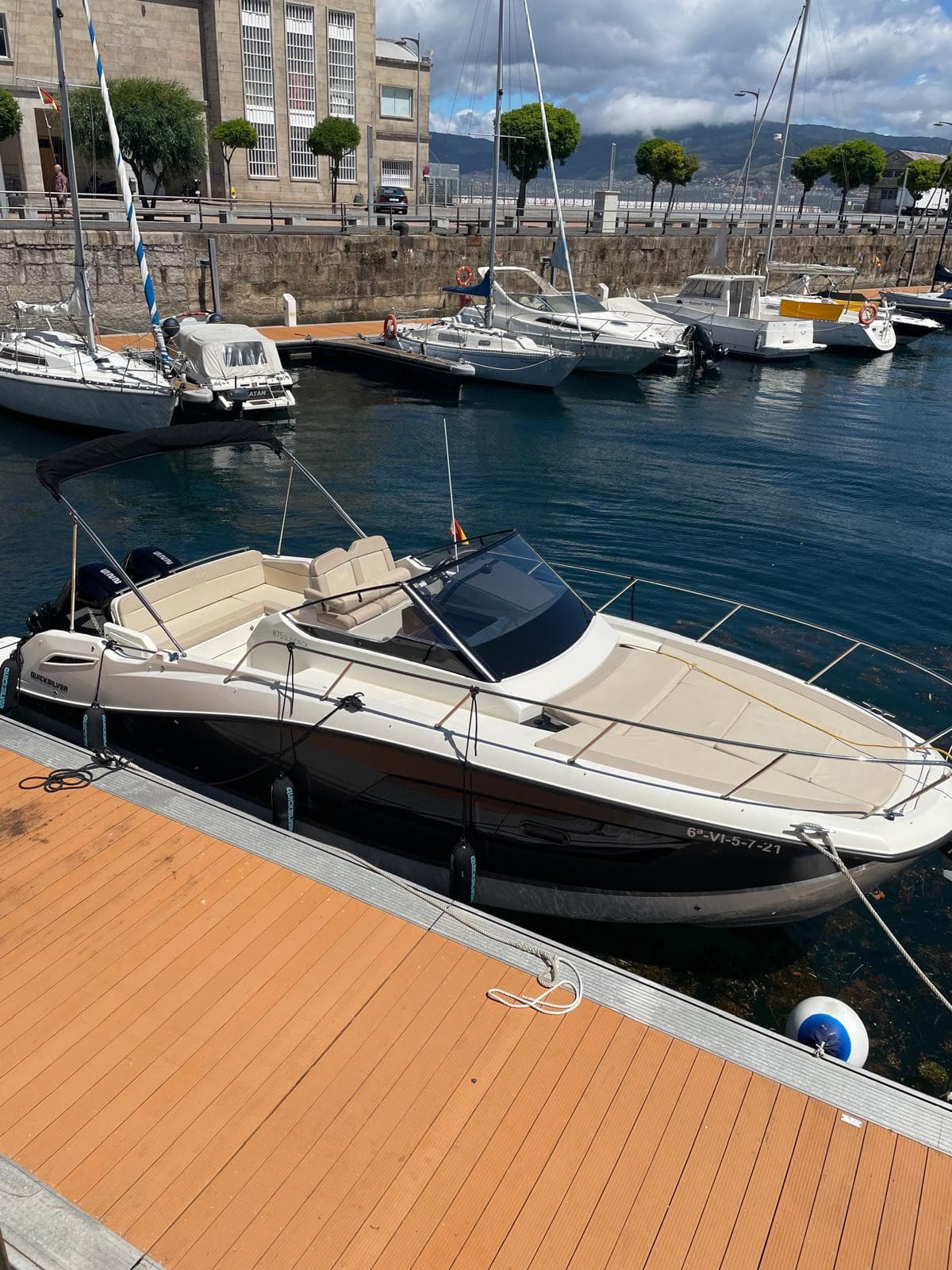 Activ 875 Sundeck (Quicksilver Activ 875 Sundeck)