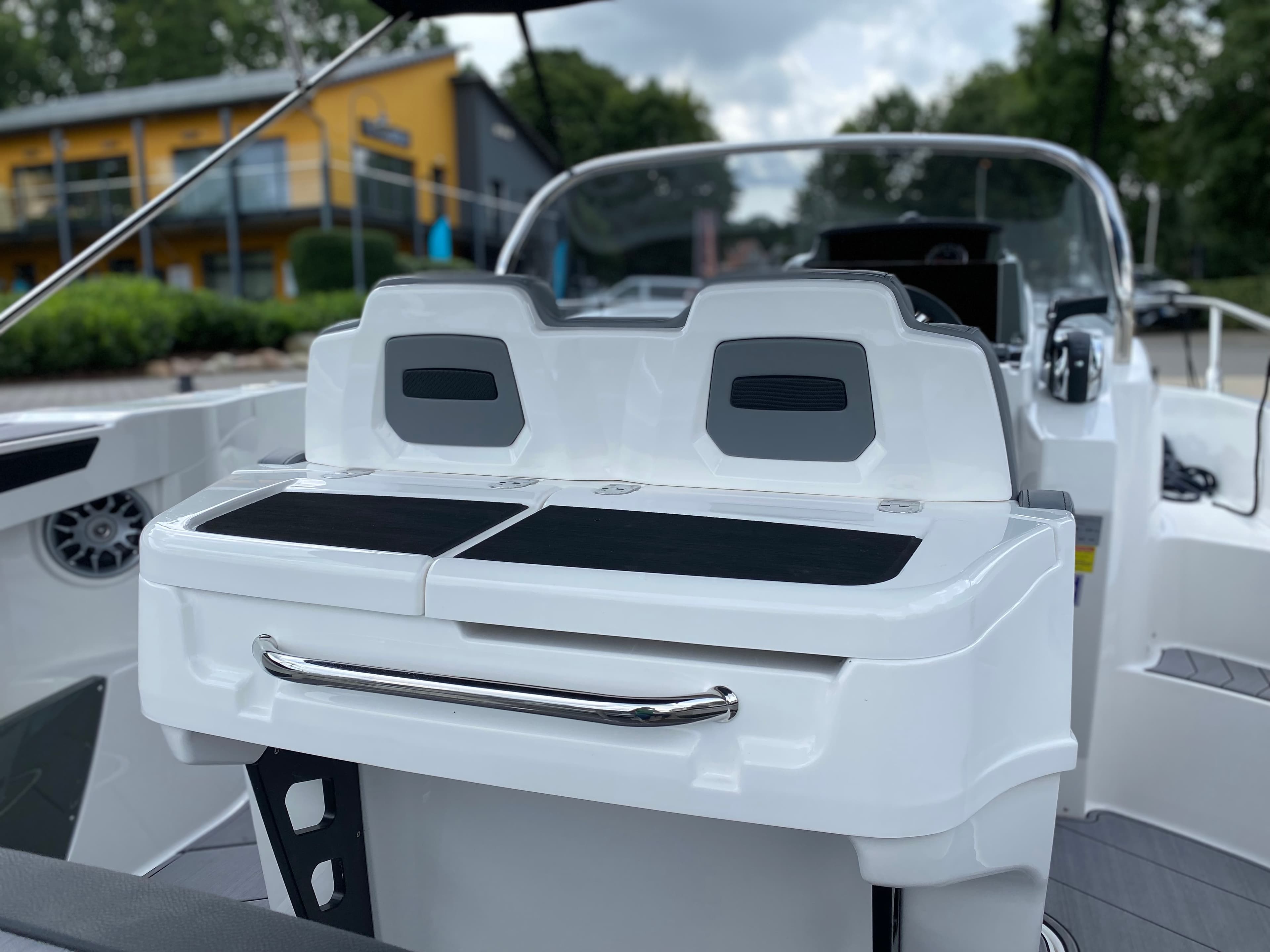 Karnic SL 702 Two