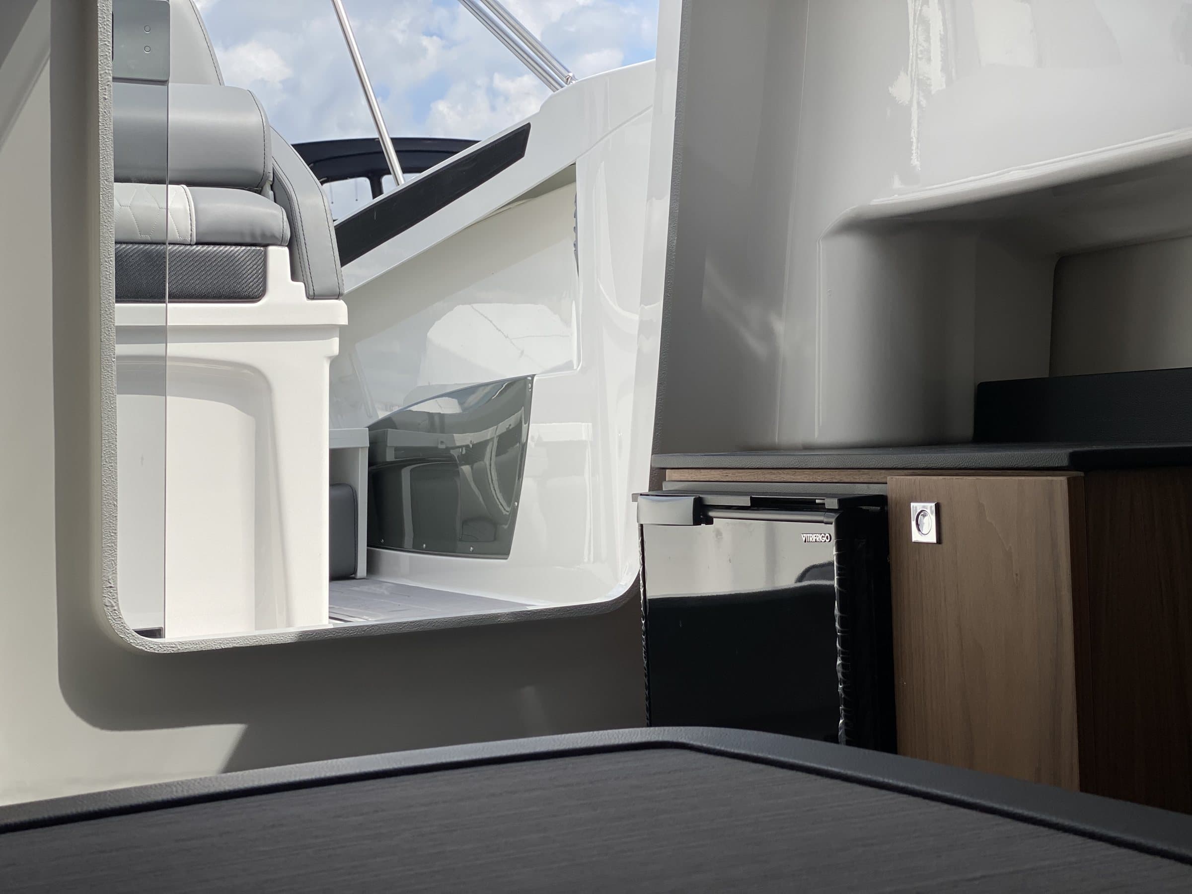 Karnic SL 702 One