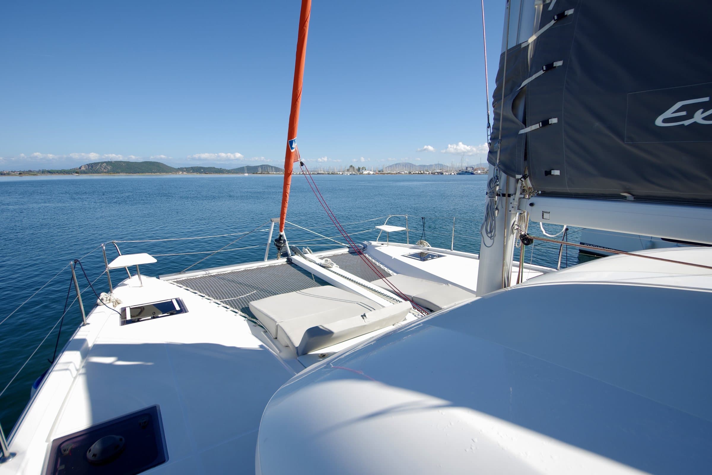 HELLENIC BREEZE