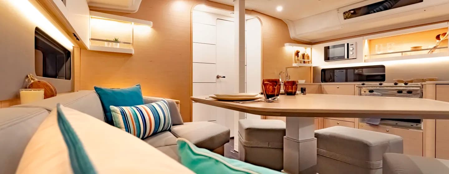 Moorings 44.4 Exclusive Plus