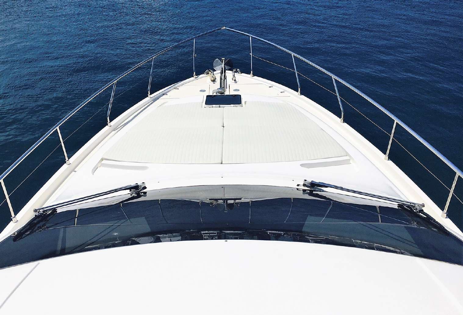 Alkion (Ferretti 550)