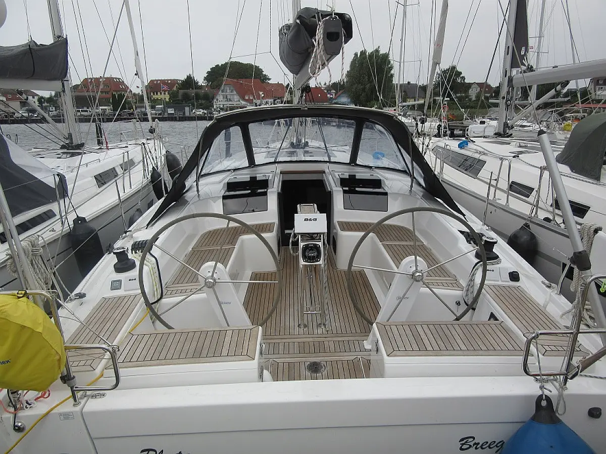 Fifteen (Hanse 458)